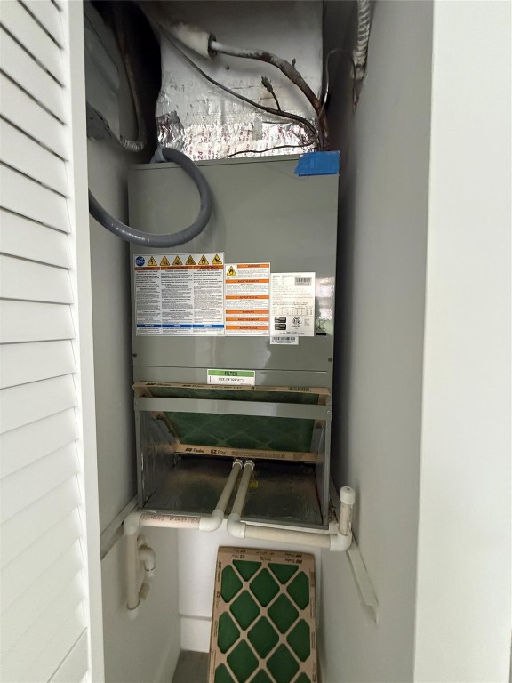 Brookfield Square Condo - Residential Lease