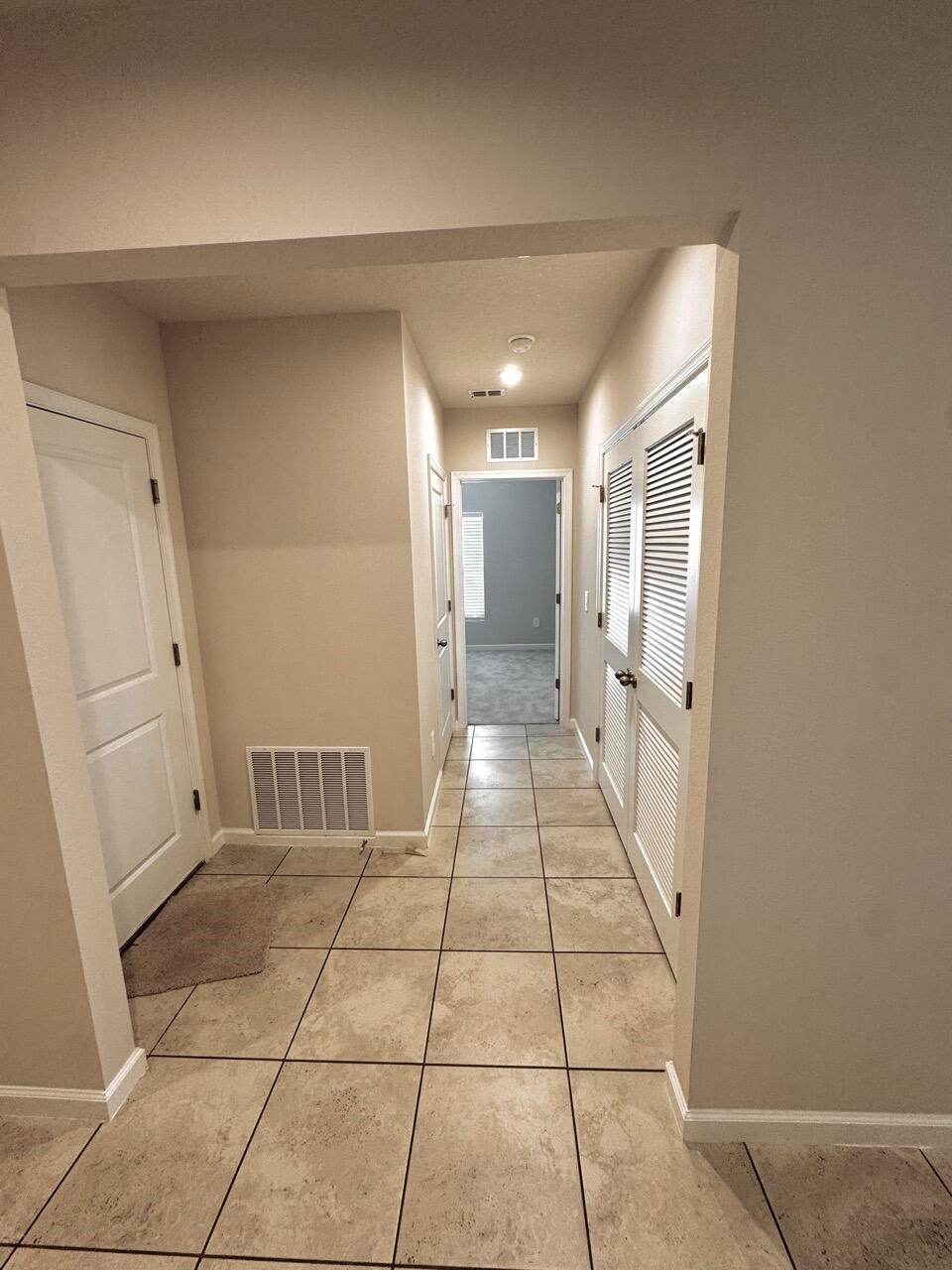 AVALON CROSSING
PHASE II - Residential Lease