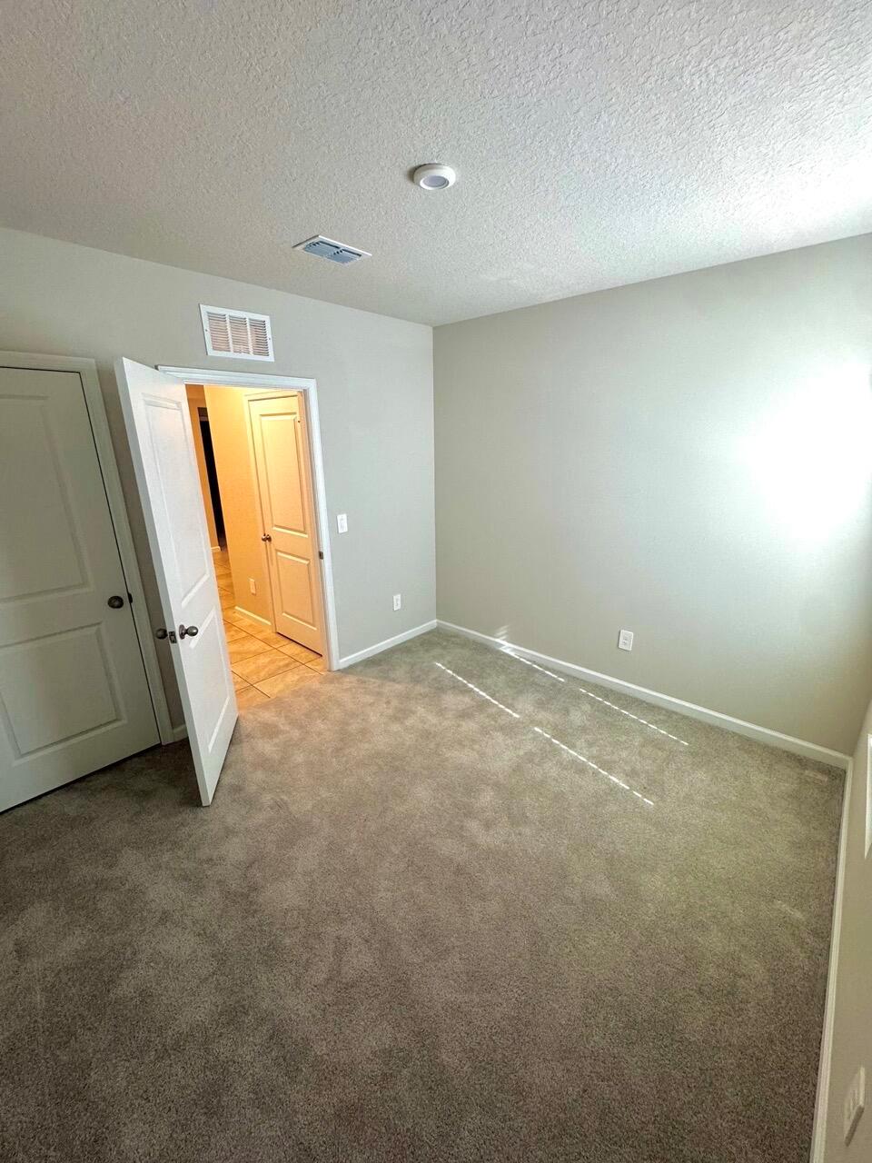 AVALON CROSSING
PHASE II - Residential Lease