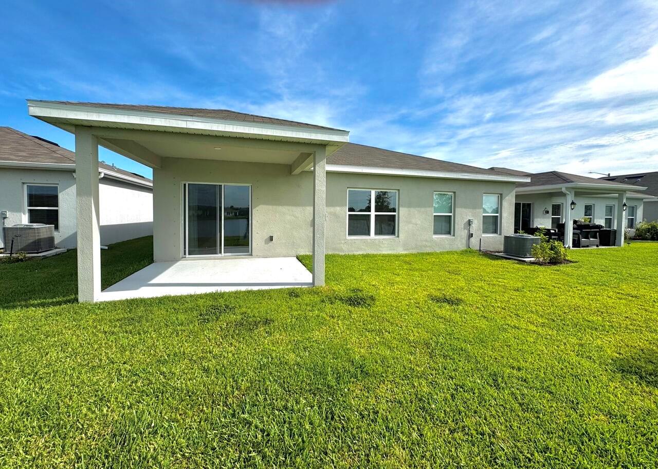 AVALON CROSSING
PHASE II - Residential Lease