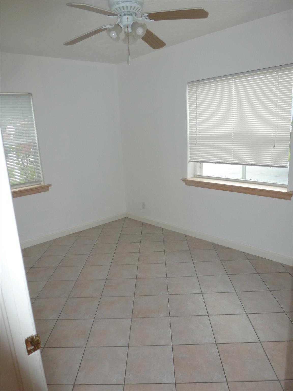 Look Homesites 2 38-2 B - Residential Lease