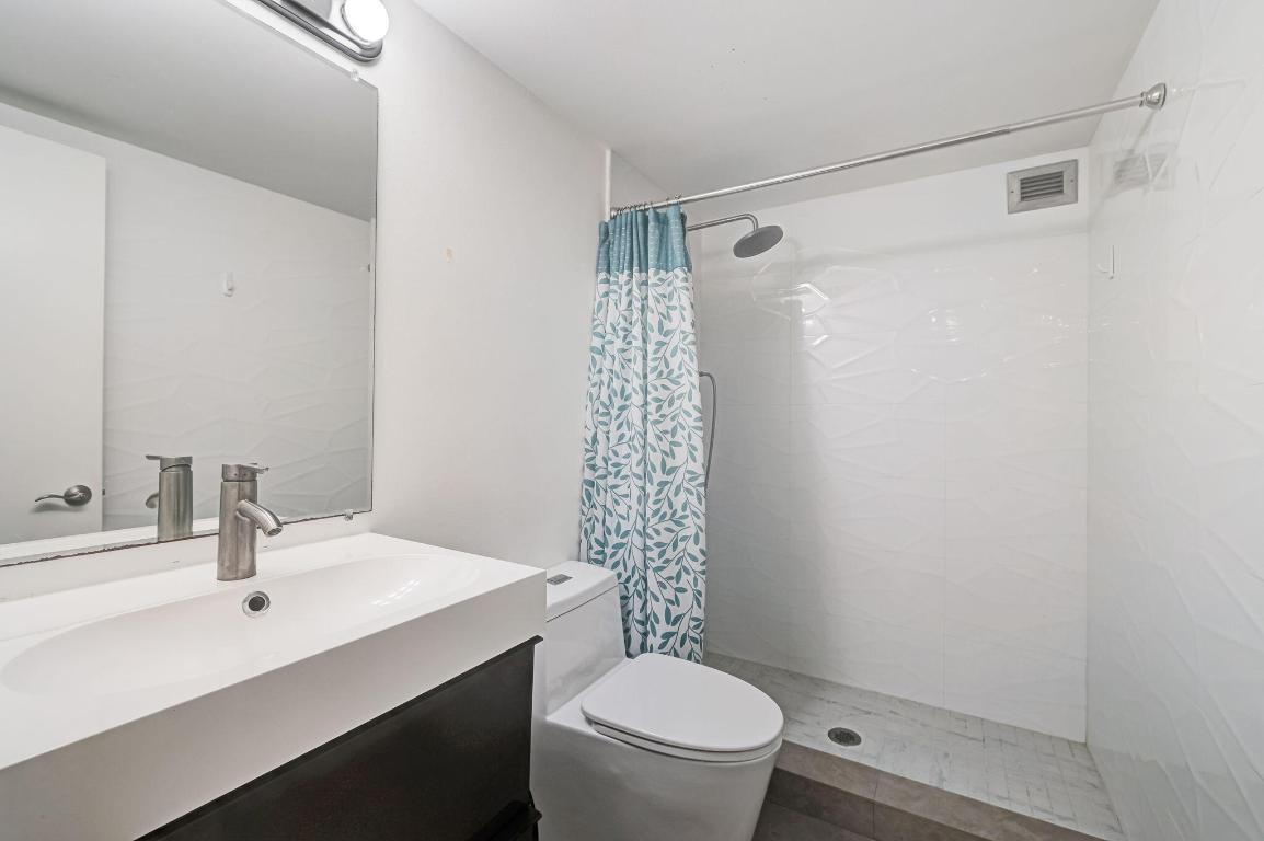 TOWERS OF OCEANVIEW EAST - Residential Lease