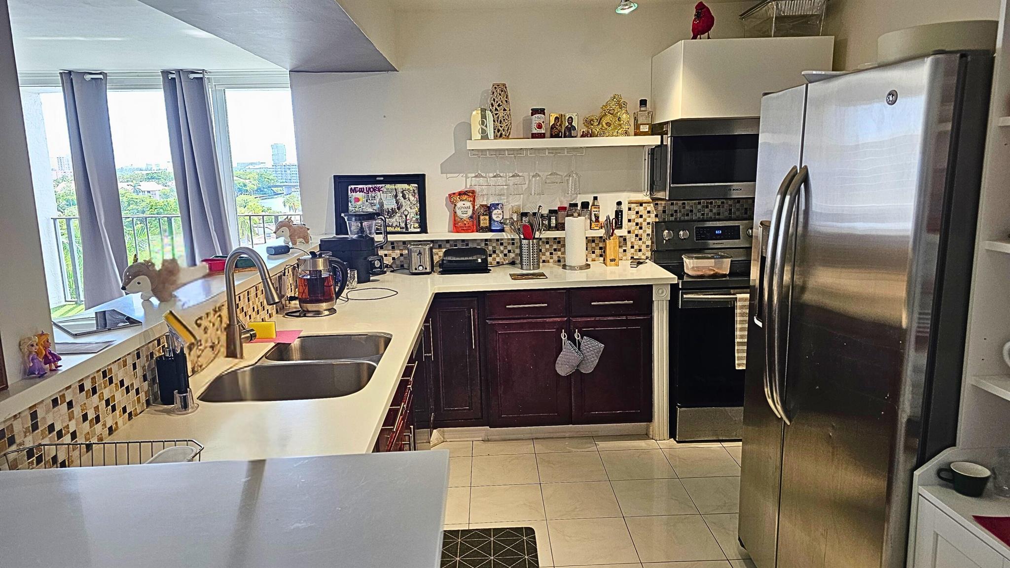 TOWERS OF OCEANVIEW EAST - Residential Lease
