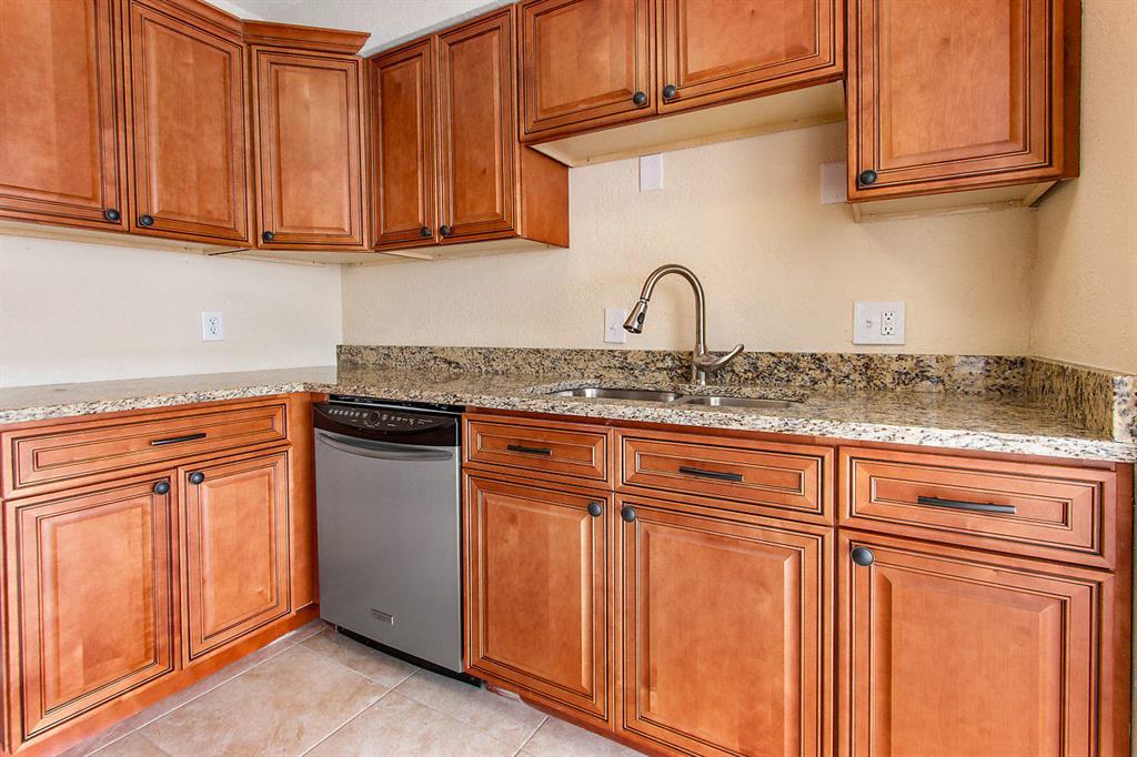 HOMEWOOD - Residential