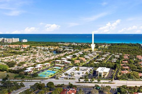 Photo of 717 S Us Highway 1 #707, Jupiter, FL 33477 (MLS # R11153222)