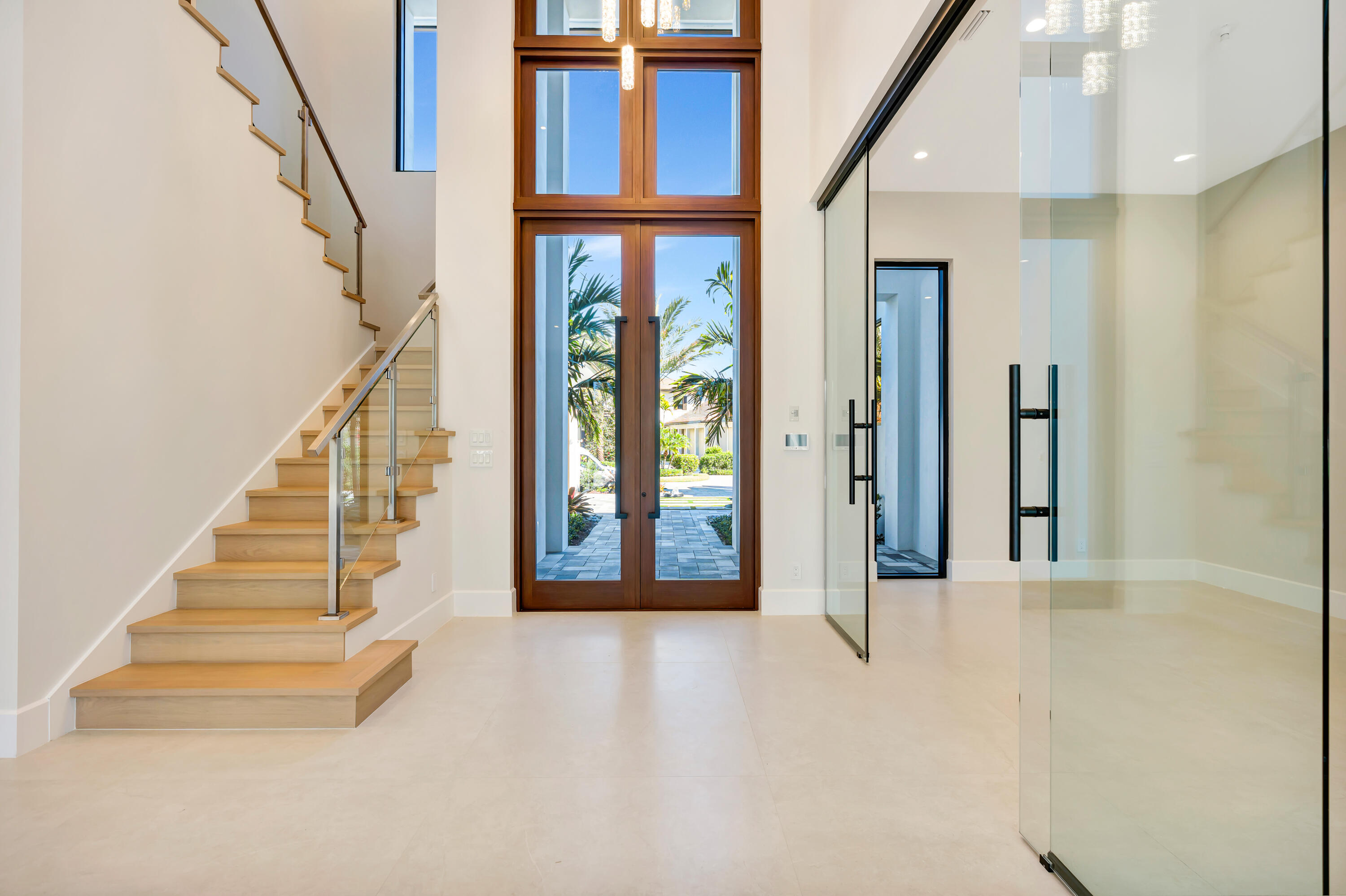 ADMIRALS COVE - Residential