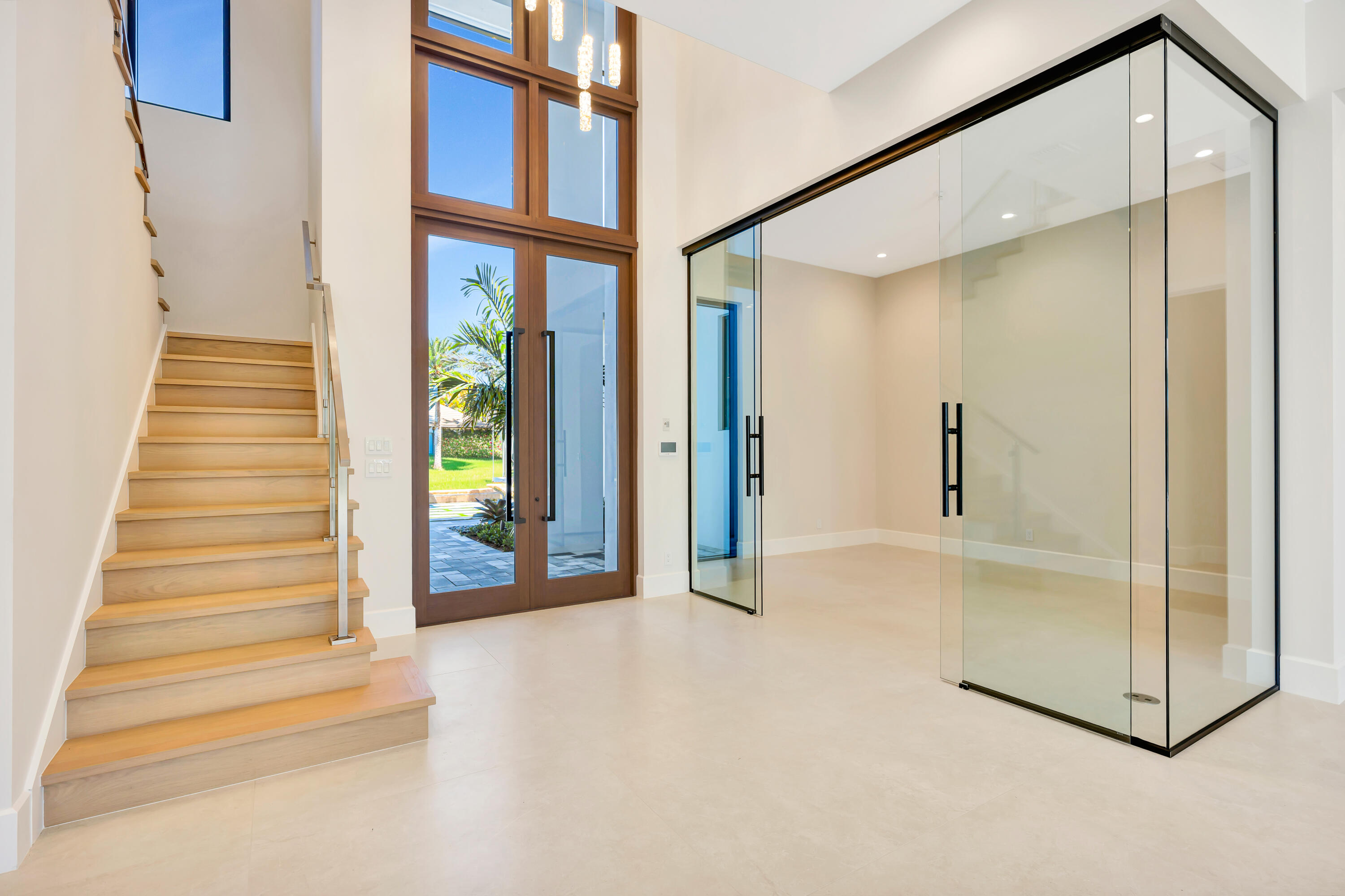 ADMIRALS COVE - Residential