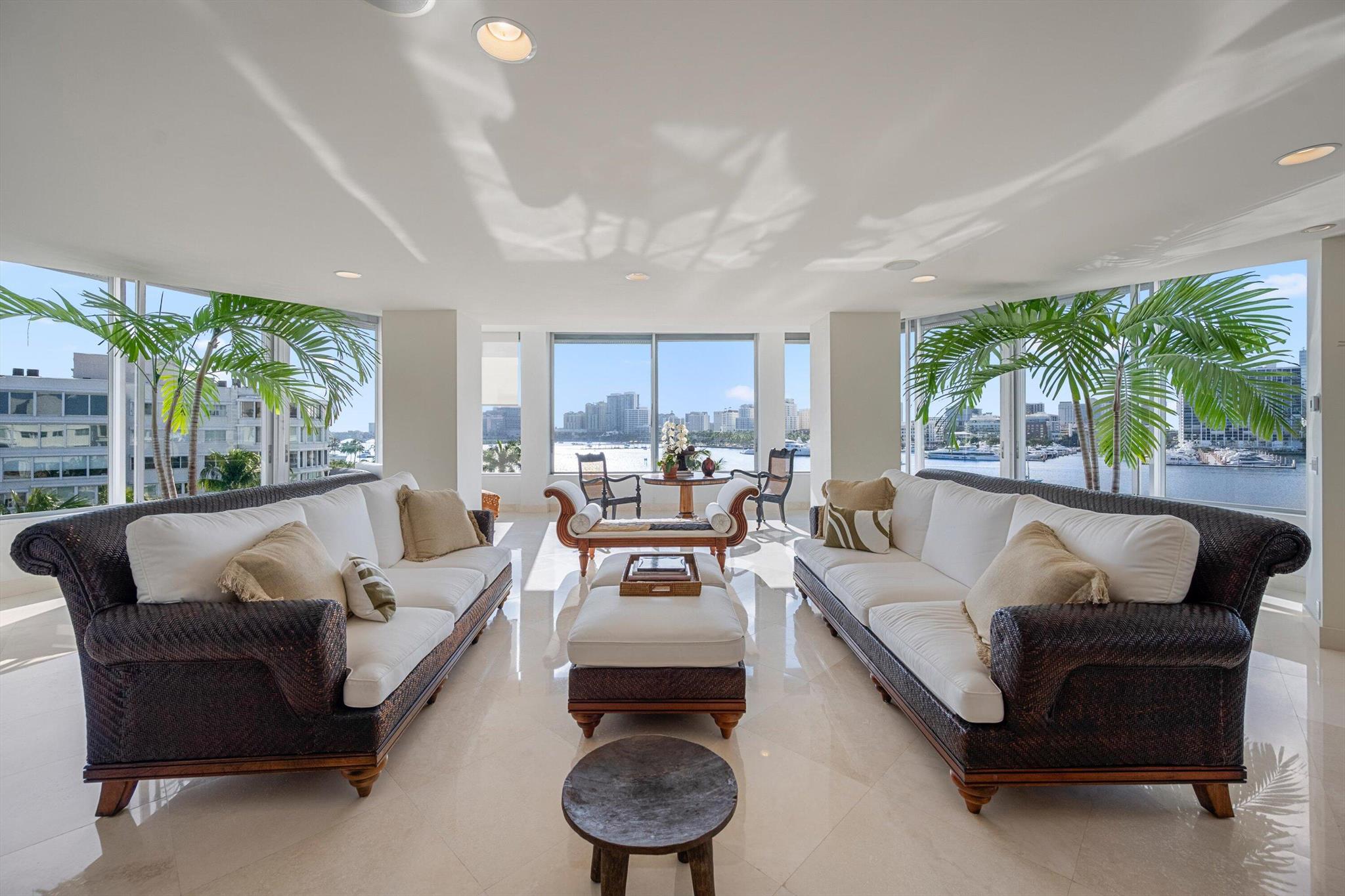 PALM BEACH TOWERS COND - Residential