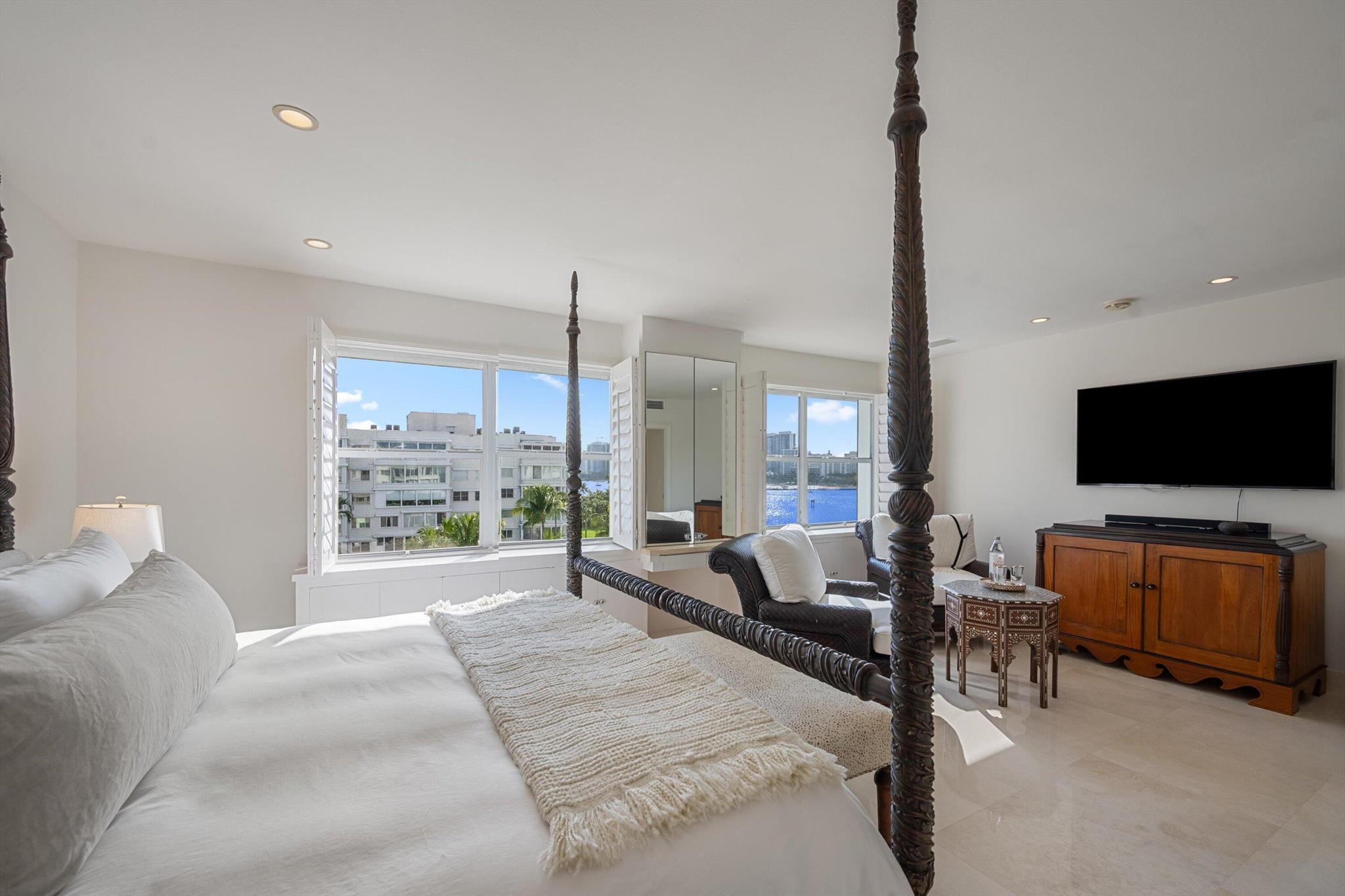 PALM BEACH TOWERS COND - Residential