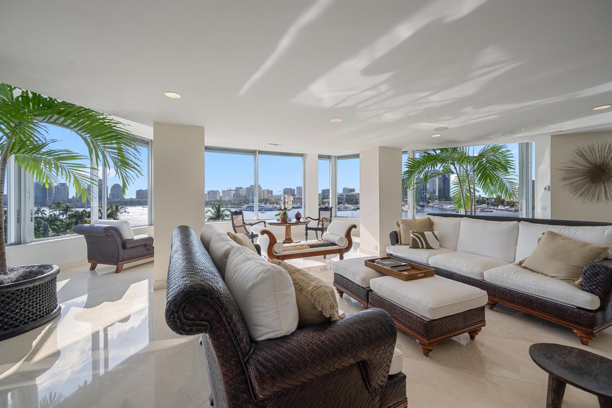 PALM BEACH TOWERS COND - Residential