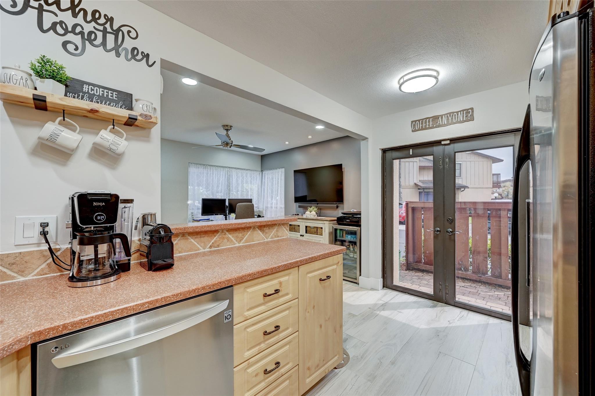 Parkwood Condominium - Residential