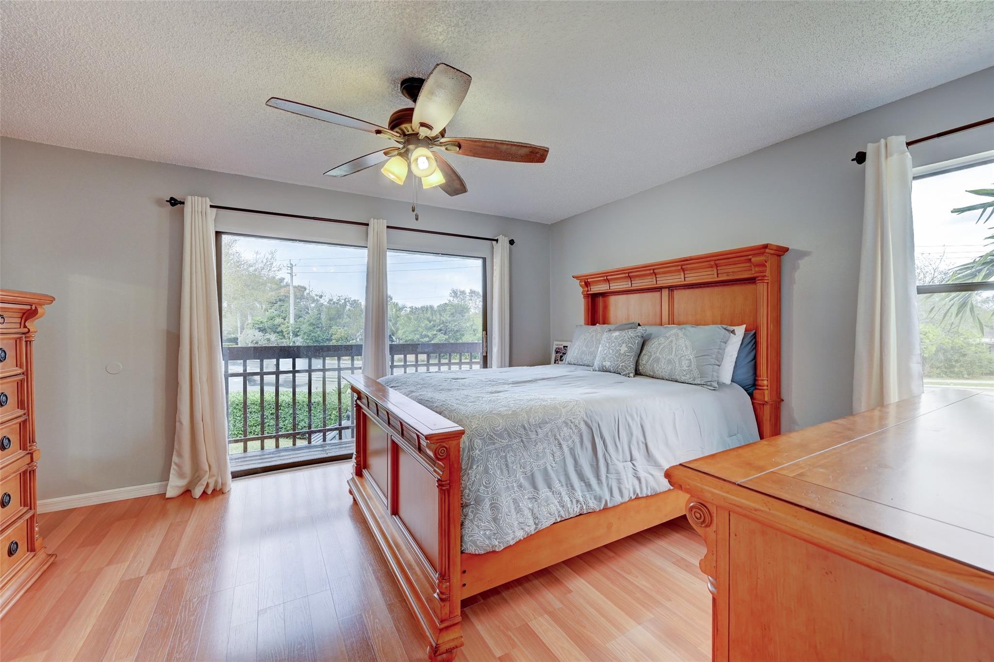 Parkwood Condominium - Residential