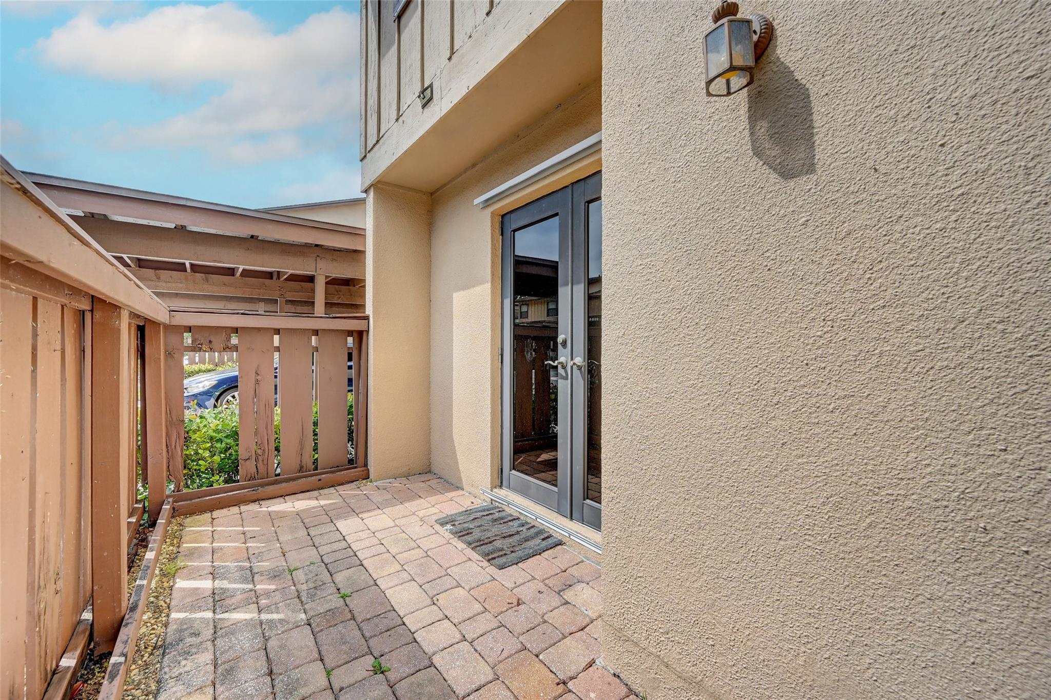 Parkwood Condominium - Residential