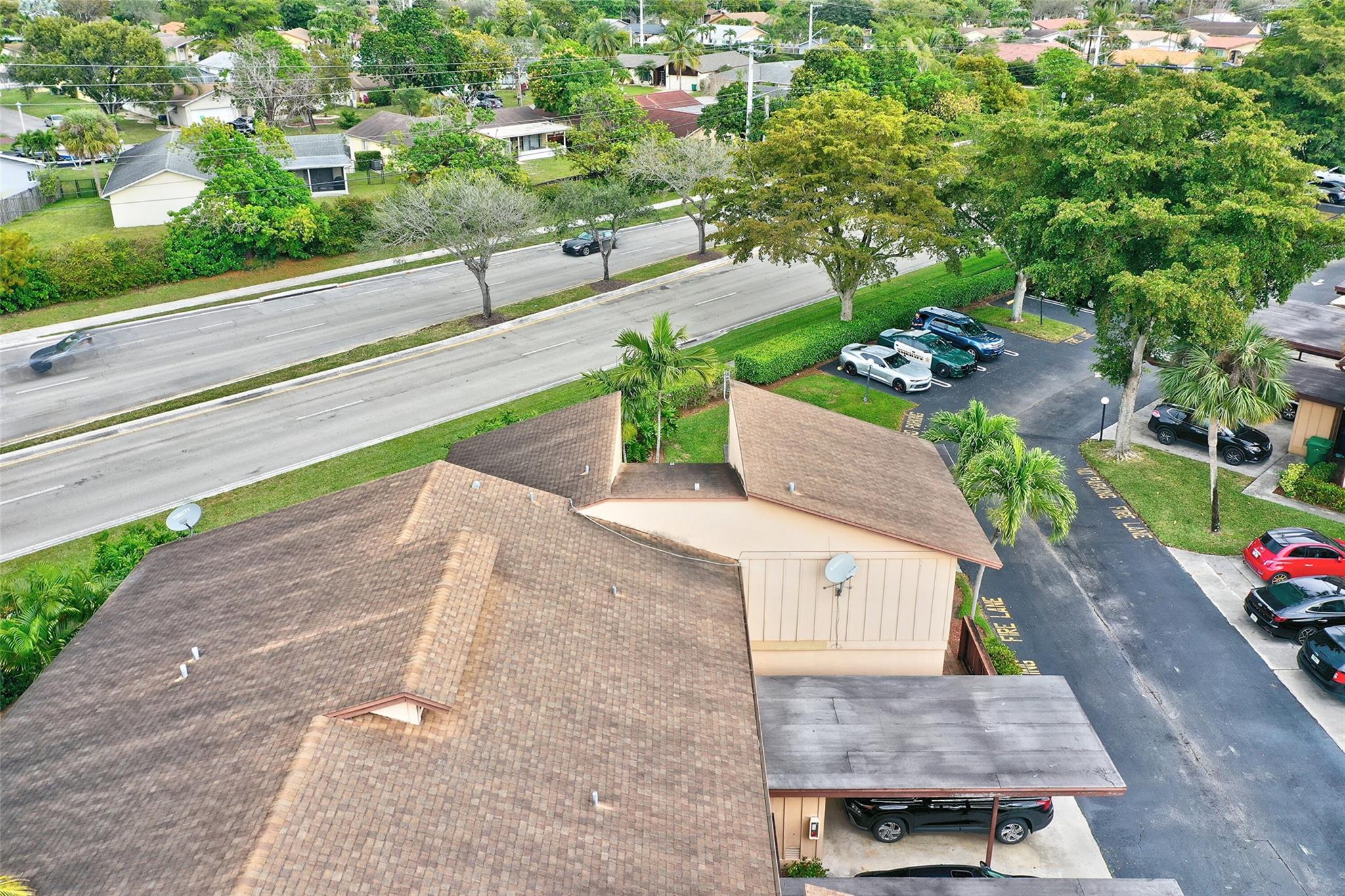 Parkwood Condominium - Residential