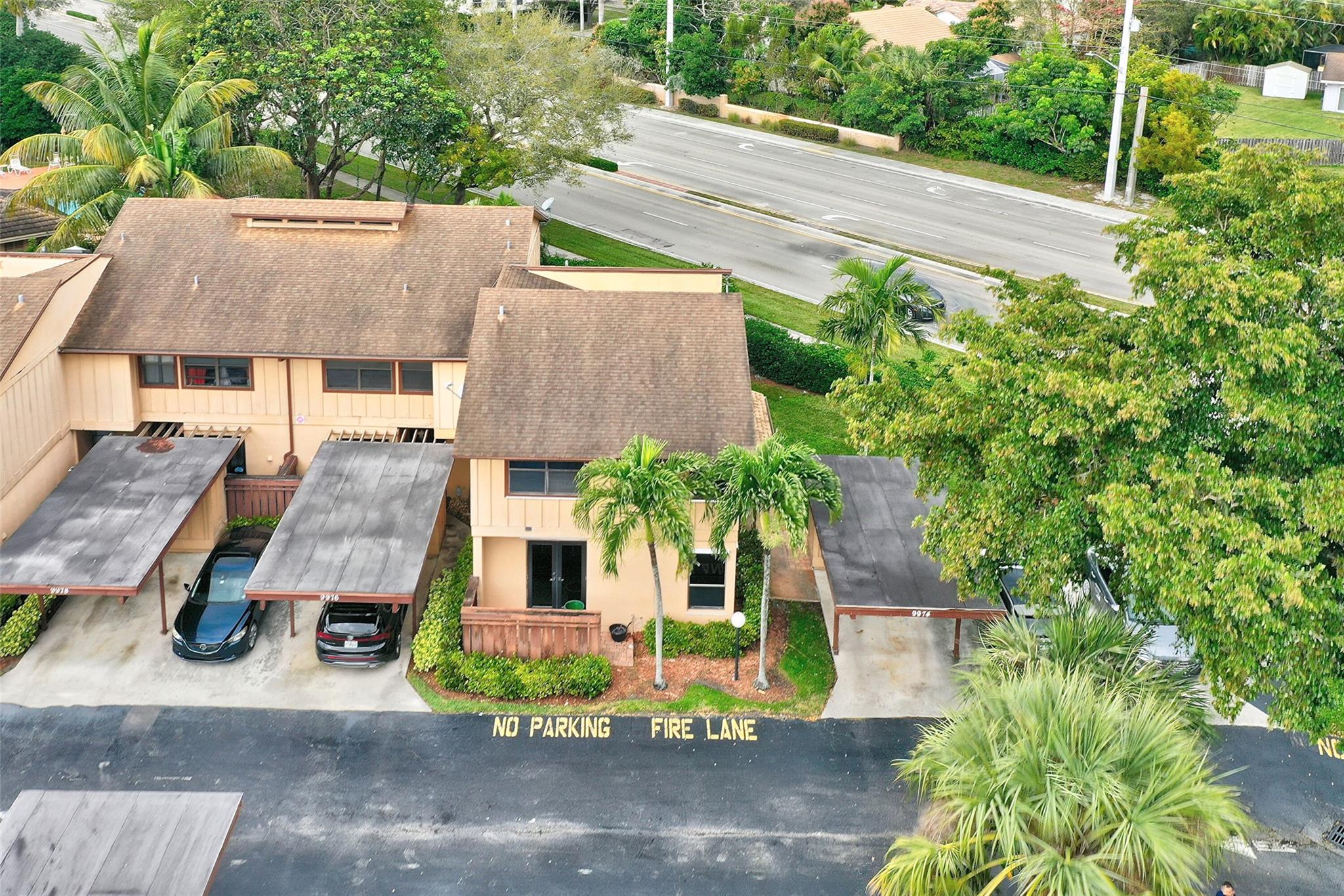 Parkwood Condominium - Residential