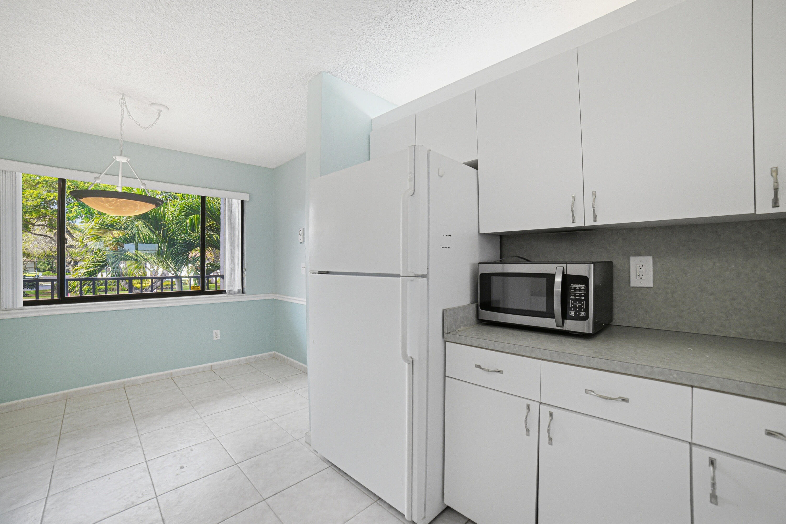 CLAIRMONT CONDOMINIUM @ KINGS POINT IN TAMARAC - Residential