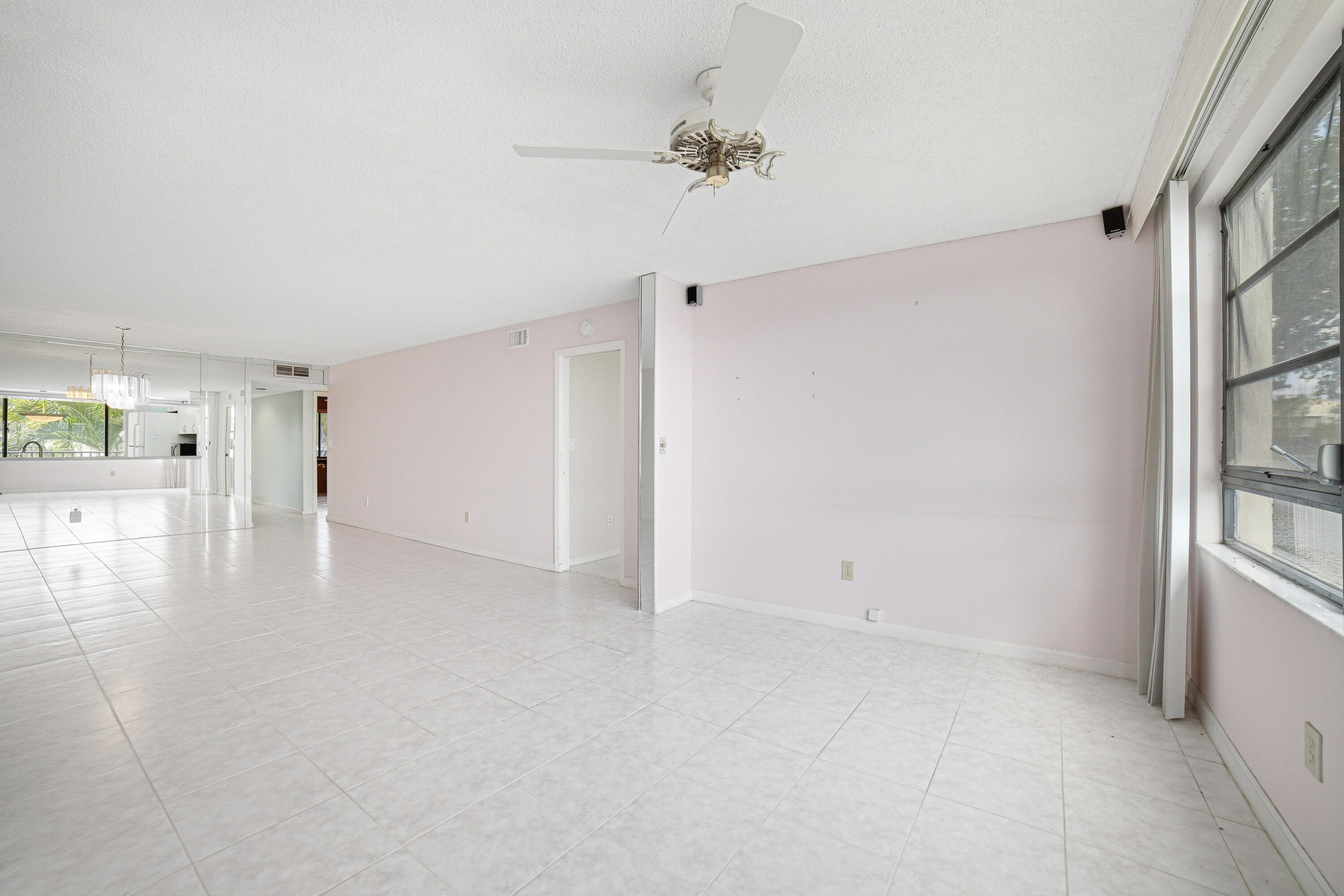 10442 E Clairmont Circle 204