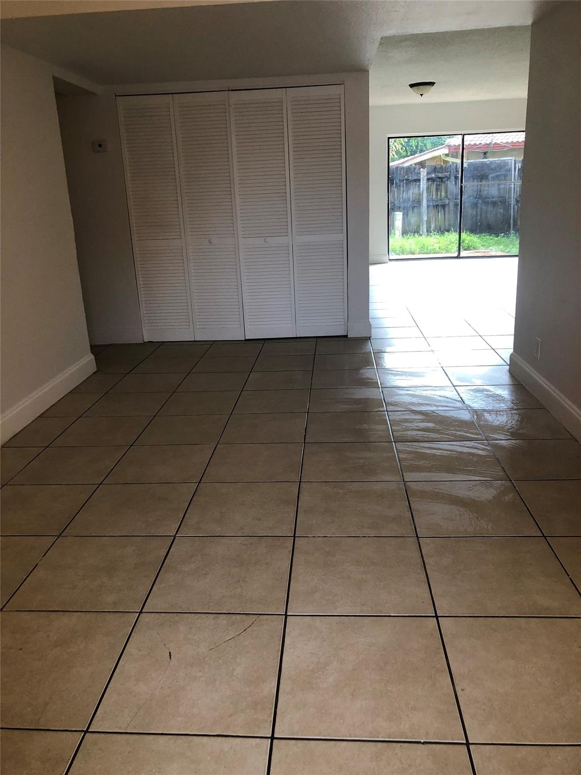 CORAL SPRINGS ESTATES - Residential
