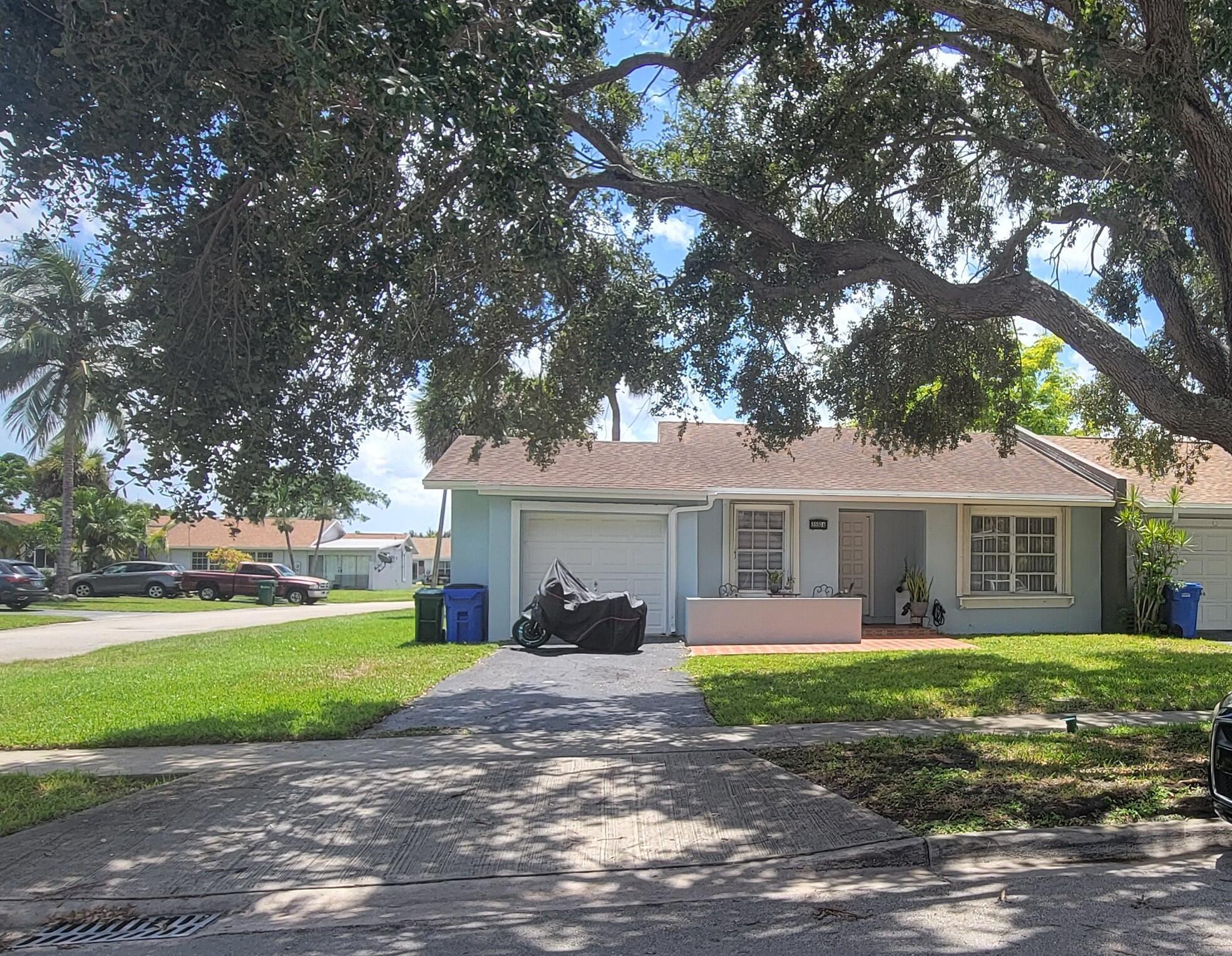 5550 Lakewood Circle A