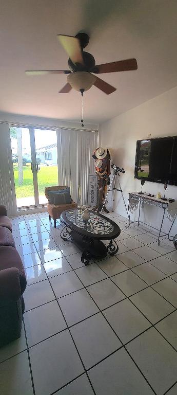 LAKEWOOD ON THE GREEN SEC 2 - Residential