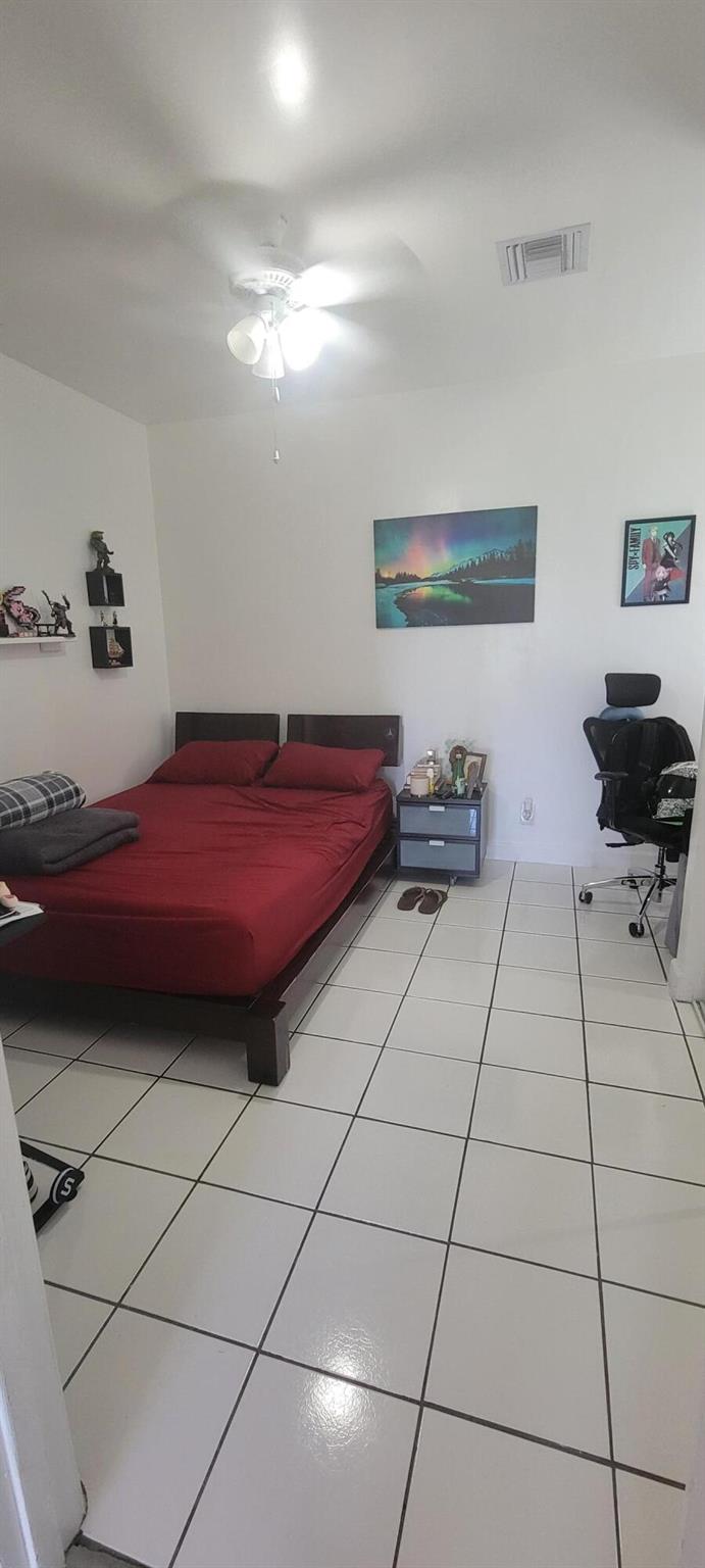 LAKEWOOD ON THE GREEN SEC - Residential