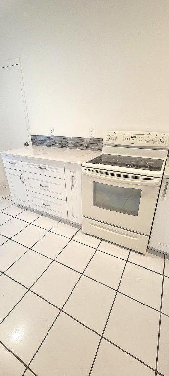 LAKEWOOD ON THE GREEN SEC 2 - Residential