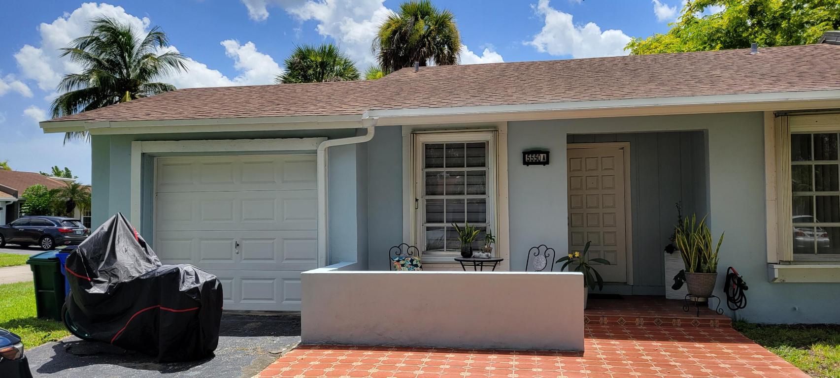 LAKEWOOD ON THE GREEN SEC 2 - Residential