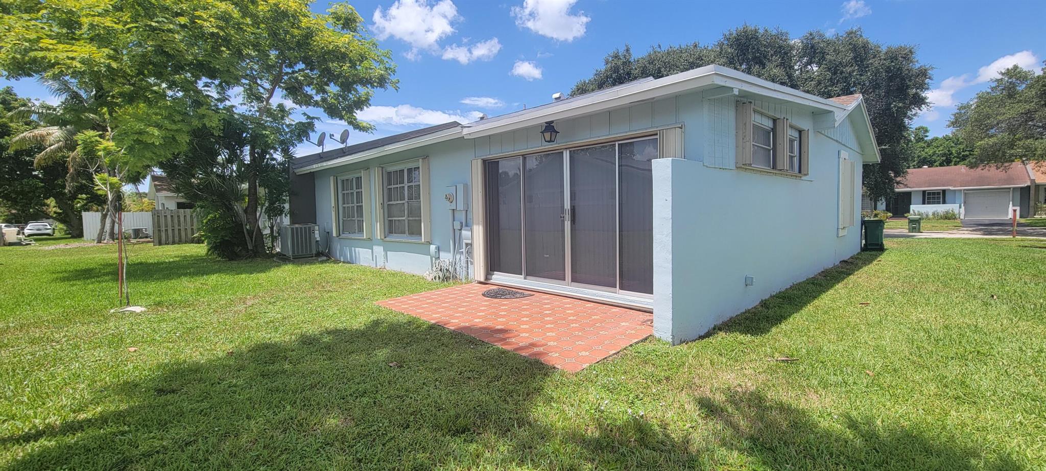 LAKEWOOD ON THE GREEN SEC - Residential