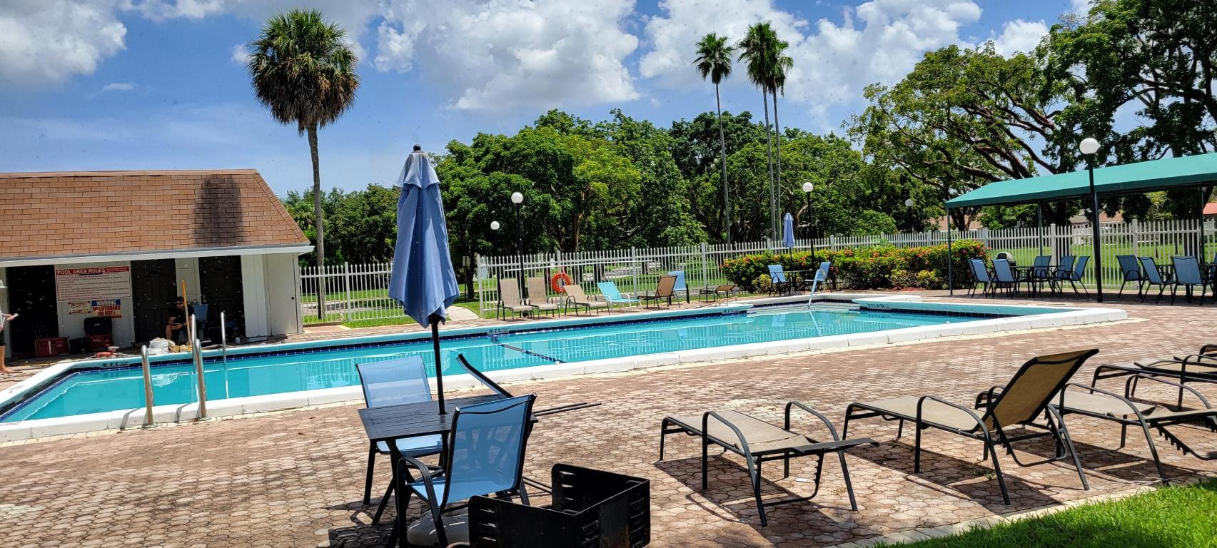 LAKEWOOD ON THE GREEN SEC 2 - Residential