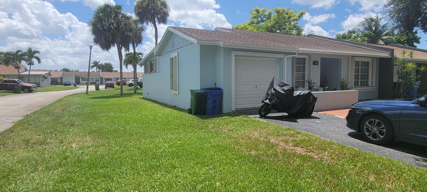 LAKEWOOD ON THE GREEN SEC 2 - Residential