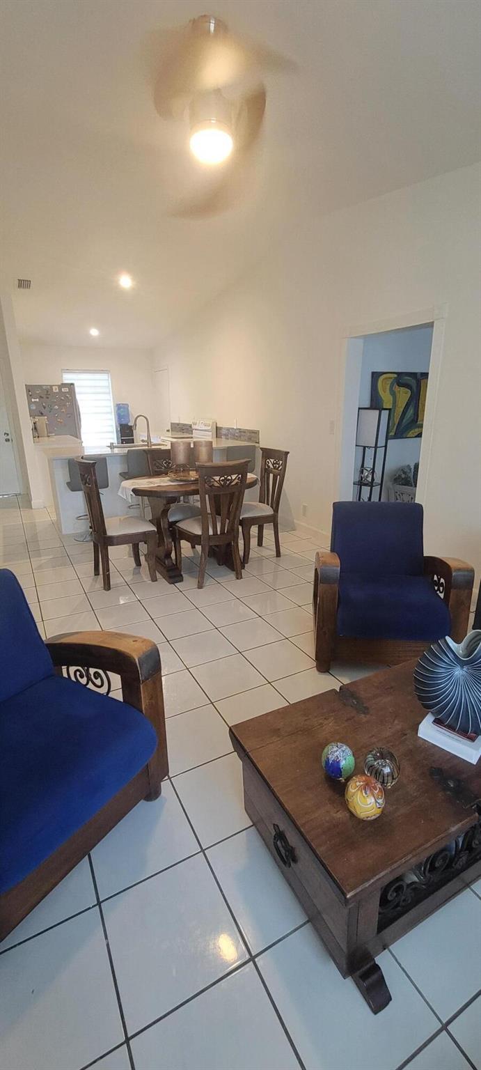 LAKEWOOD ON THE GREEN SEC - Residential