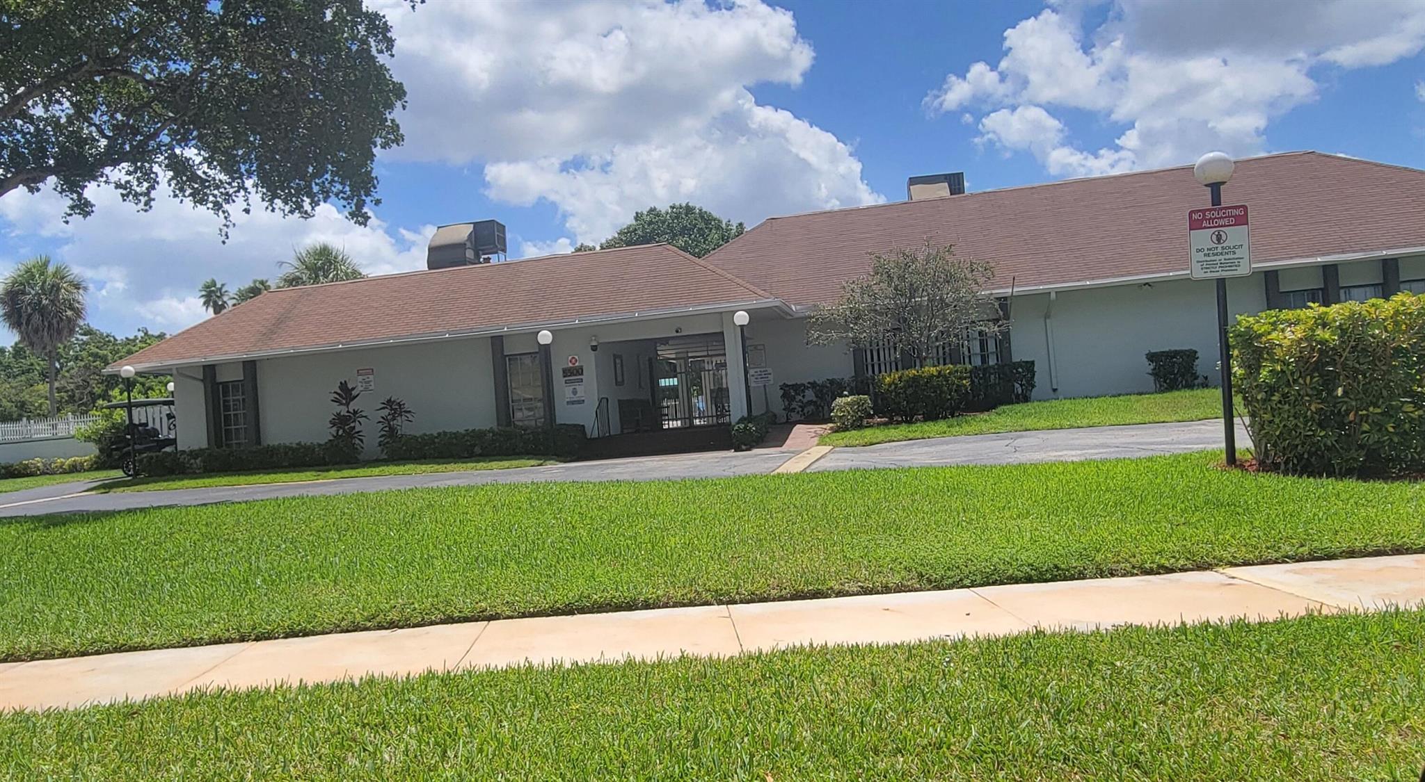 LAKEWOOD ON THE GREEN SEC - Residential