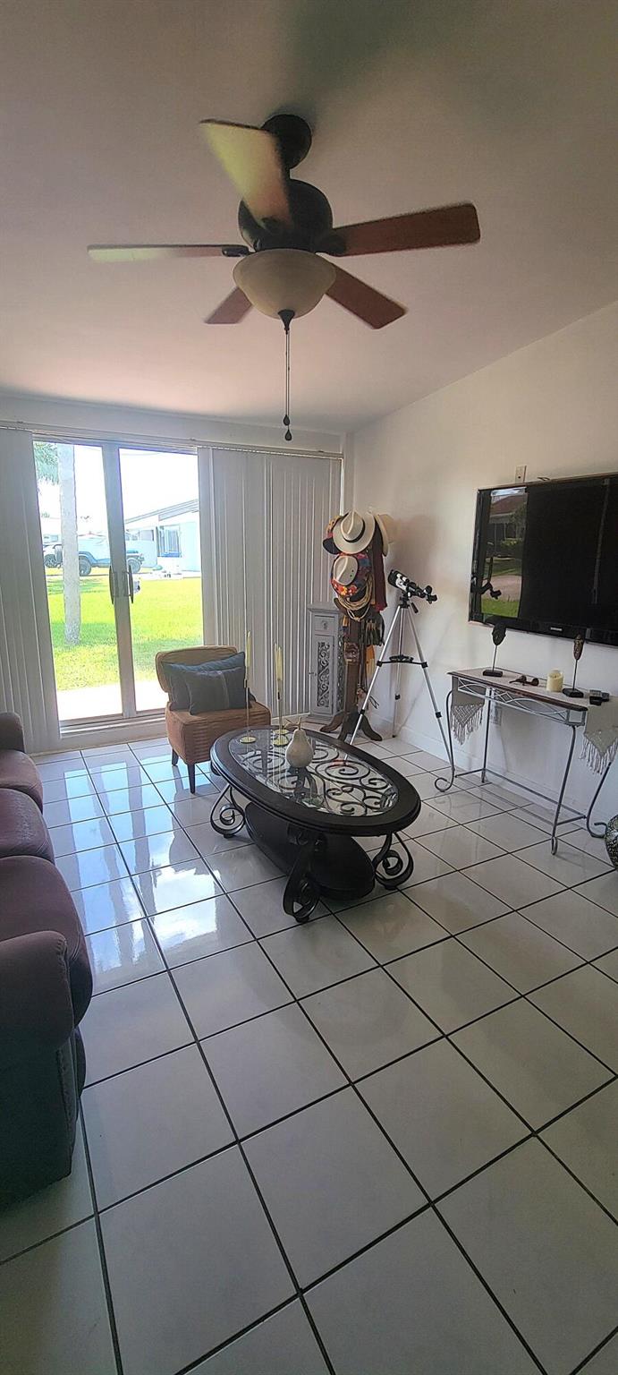 LAKEWOOD ON THE GREEN SEC - Residential