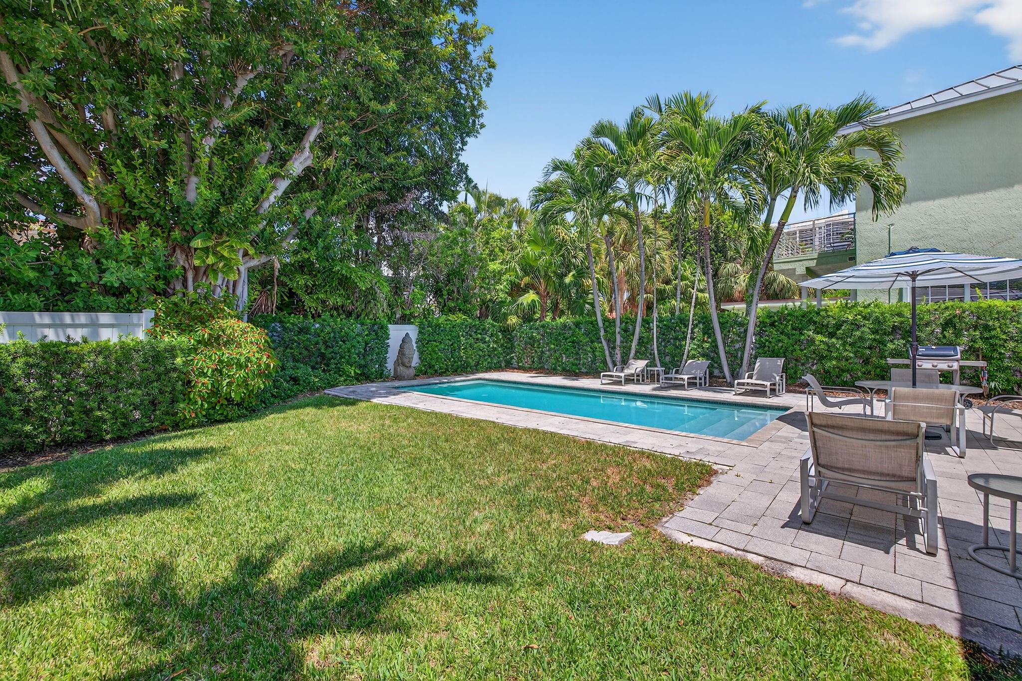 LAUDERDALE BEACH 4-2 B - Residential