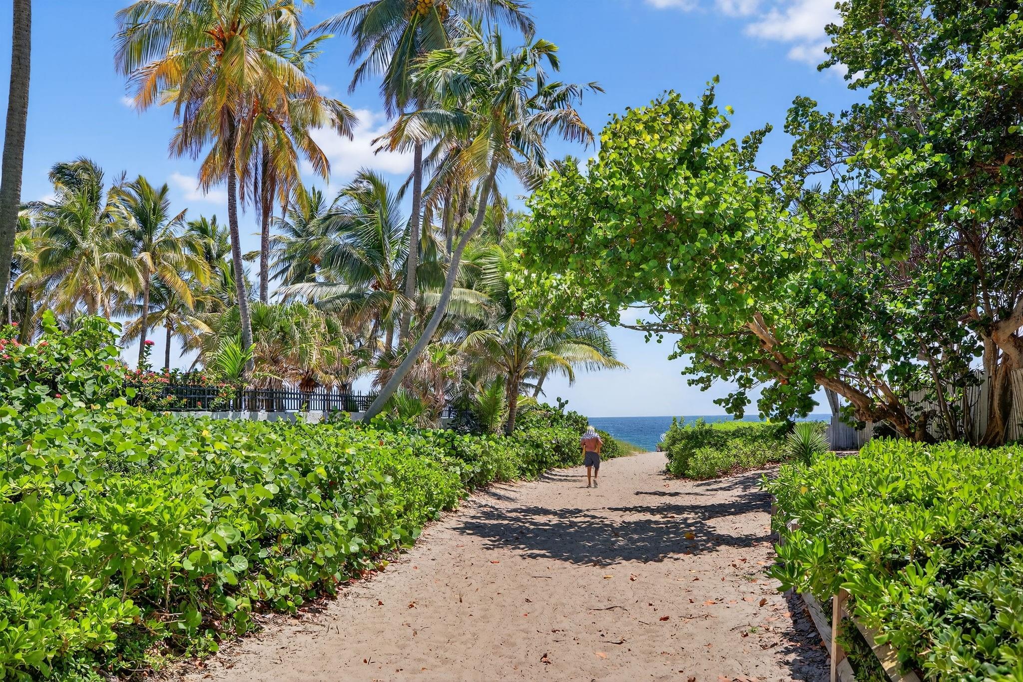 LAUDERDALE BEACH 4-2 B - Residential