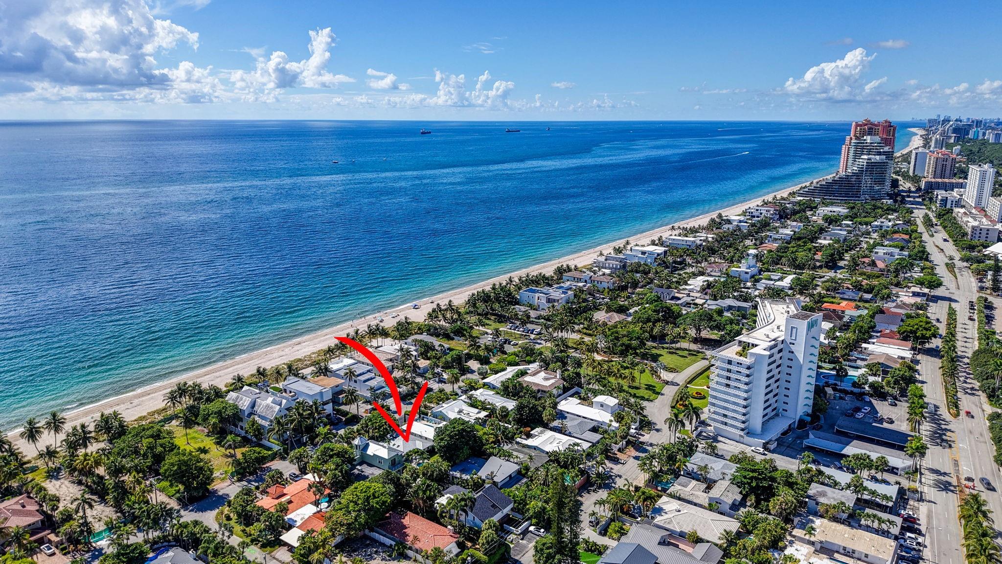 LAUDERDALE BEACH 4-2 B - Residential