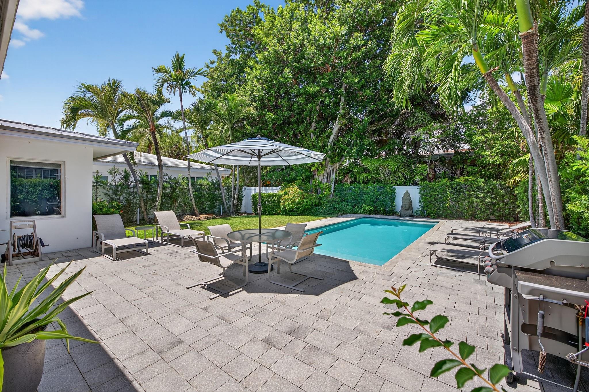 LAUDERDALE BEACH 4-2 B - Residential