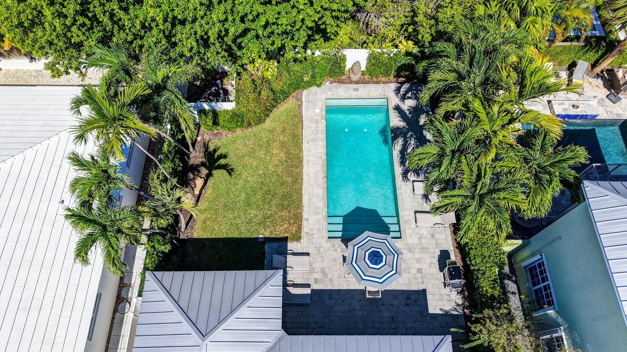 LAUDERDALE BEACH 4-2 B - Residential