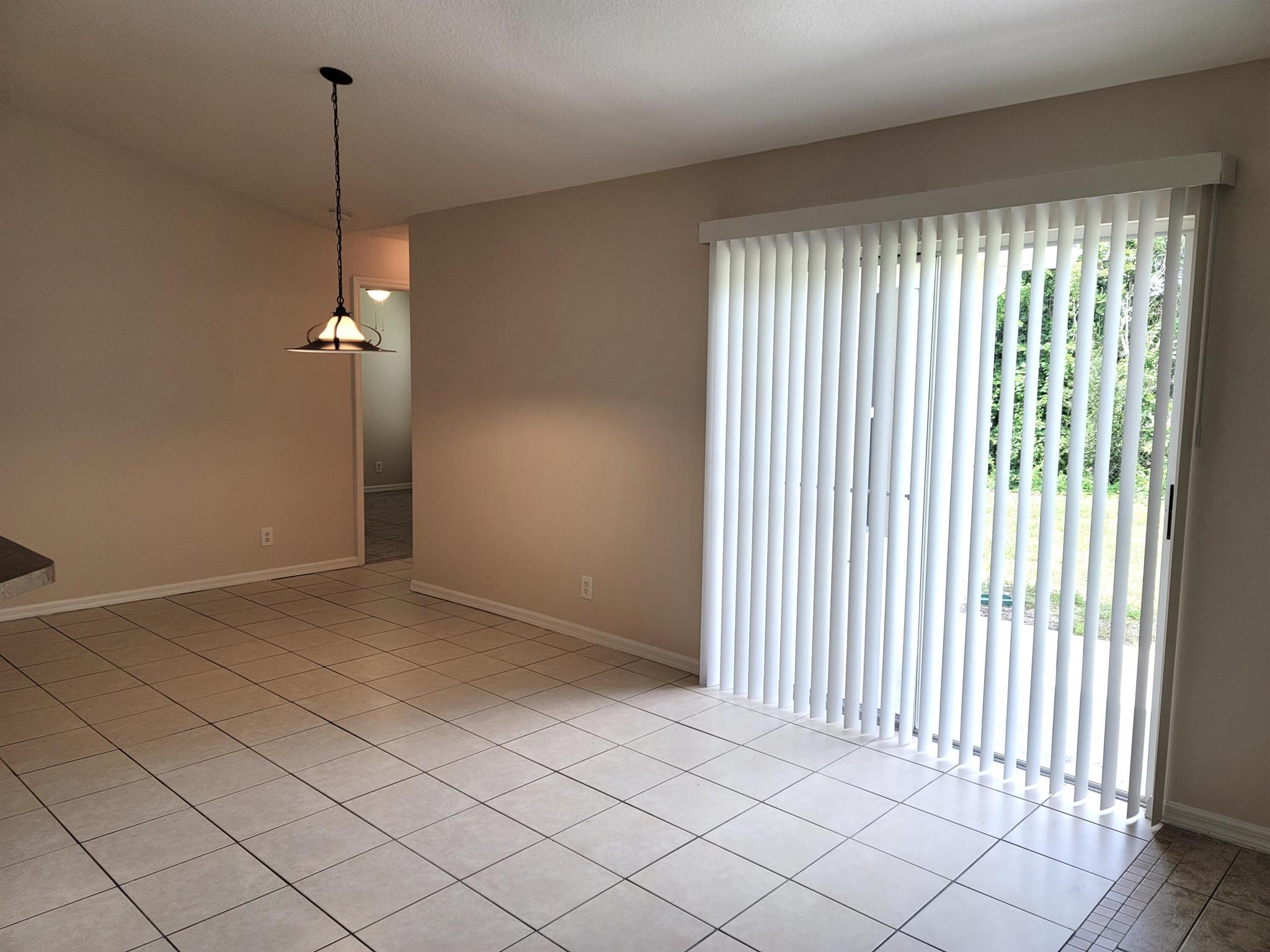 PORT ST LUCIE SECTION 15 - Residential Lease