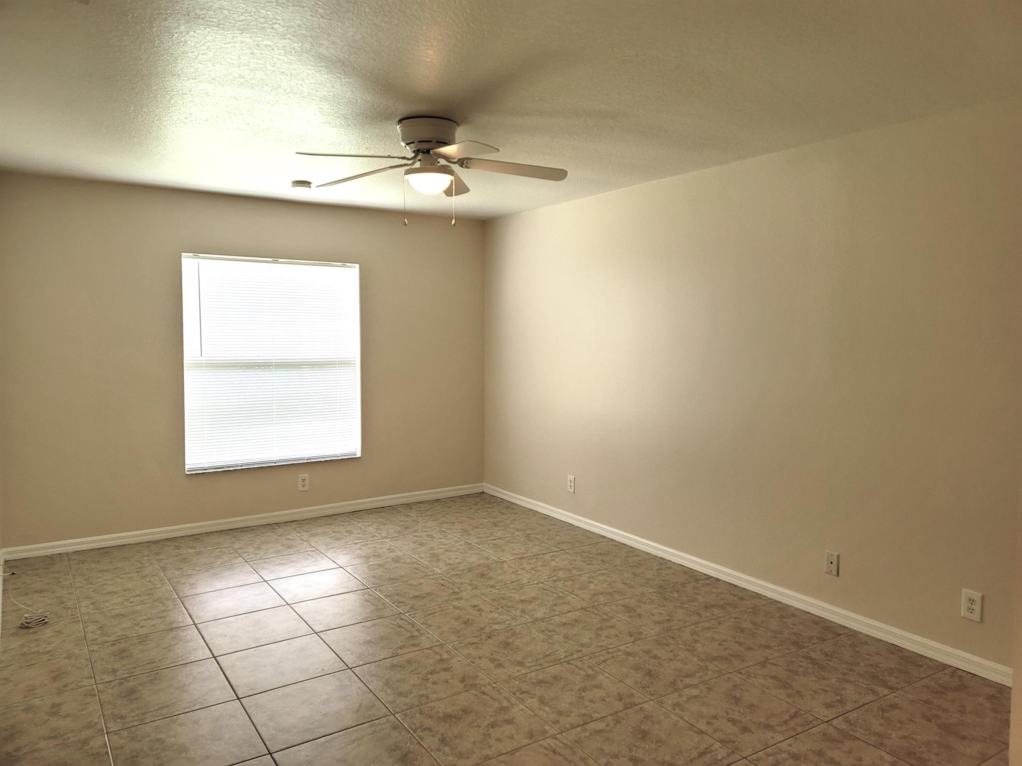 PORT ST LUCIE SECTION 15 - Residential Lease