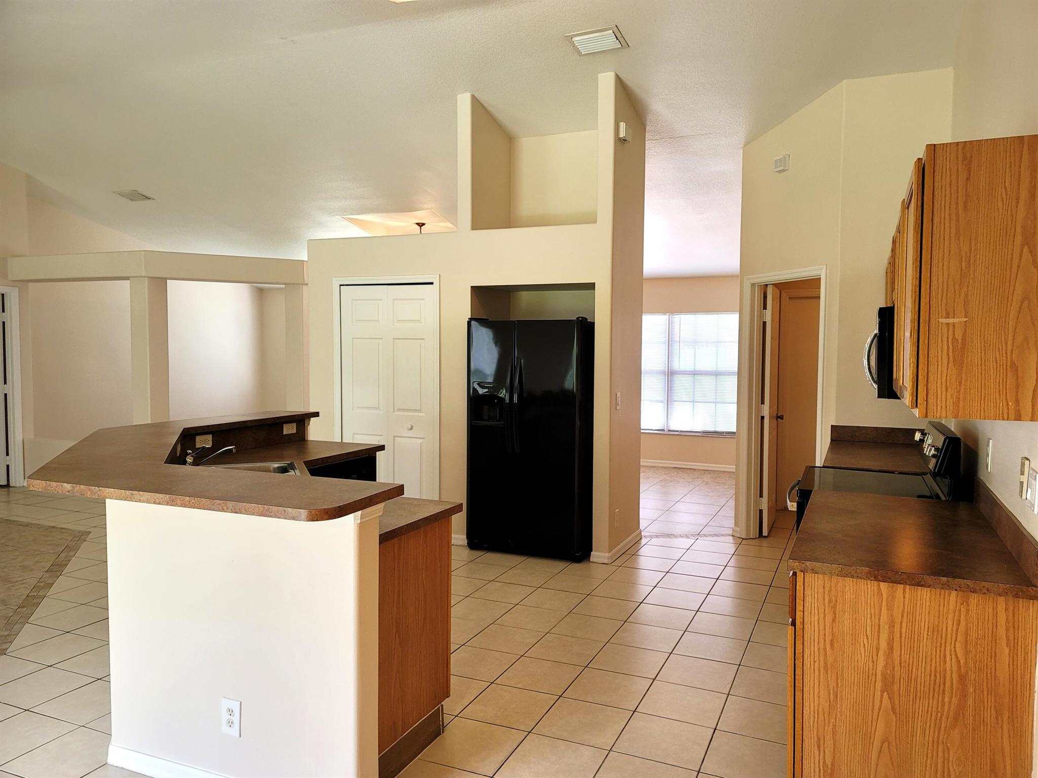PORT ST LUCIE SECTION 15 - Residential Lease