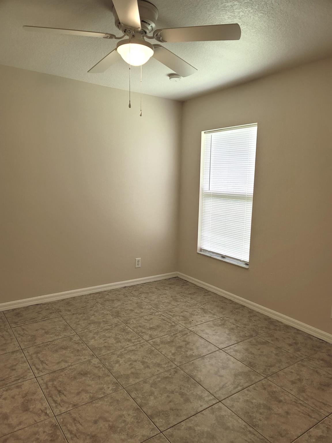 PORT ST LUCIE SECTION 15 - Residential Lease