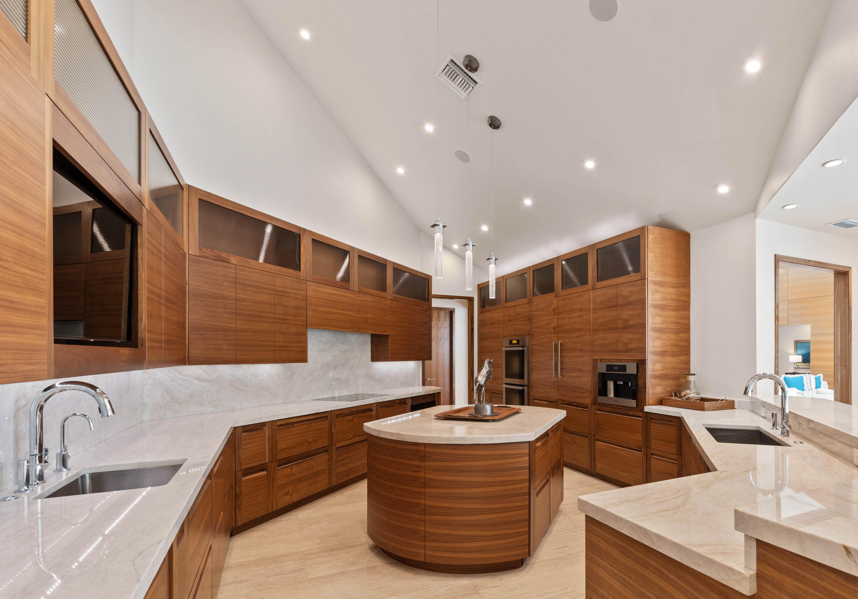 EQUESTRIAN CLUB ESTATES 1 - Residential