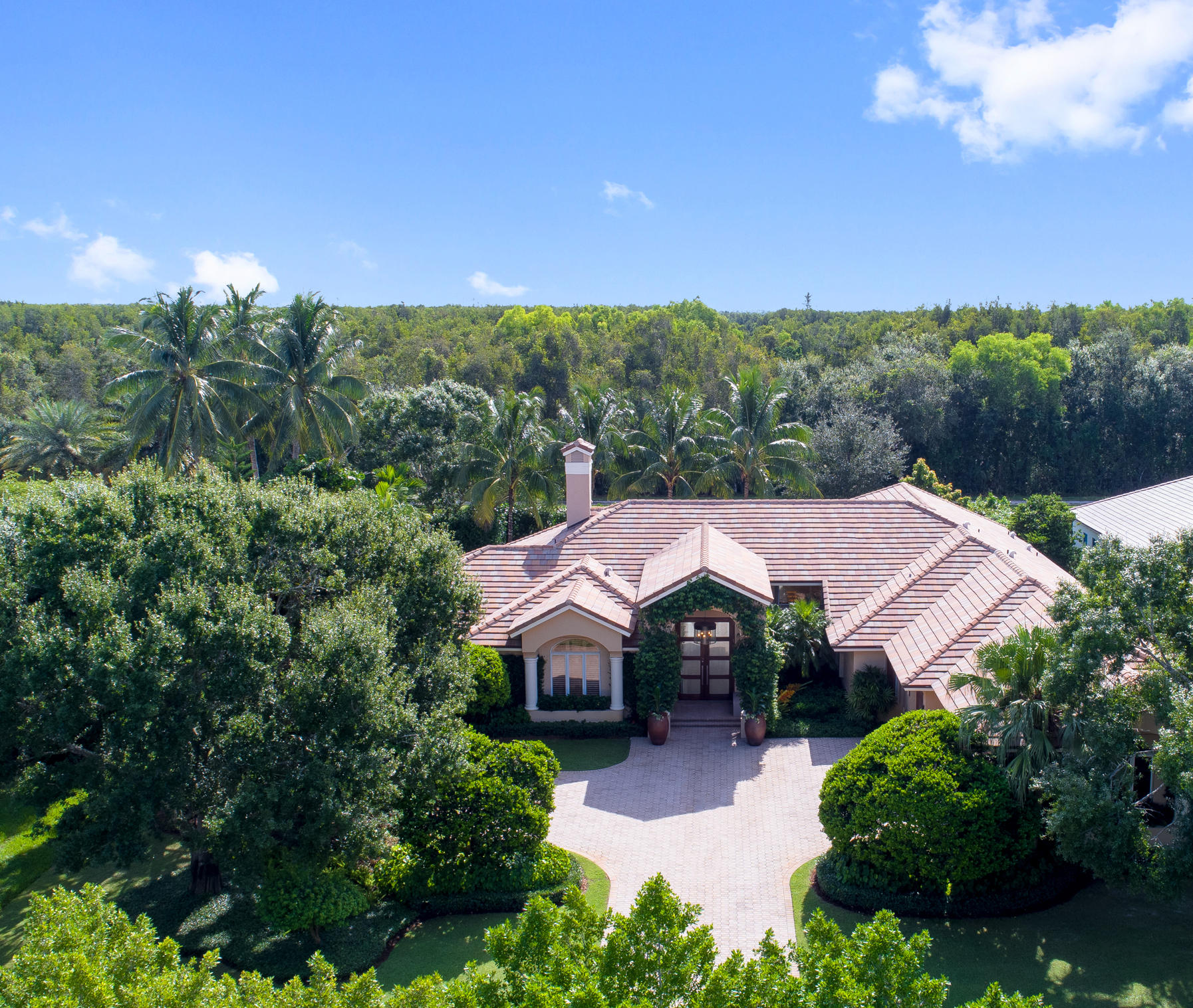 EQUESTRIAN CLUB ESTATES 1 - Residential