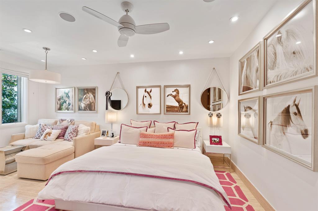 EQUESTRIAN CLUB ESTATES 1 - Residential