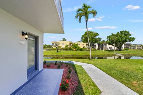 Tiny photo for 1 Burgundy #A, Delray Beach, FL 33484 (MLS # B26026610)