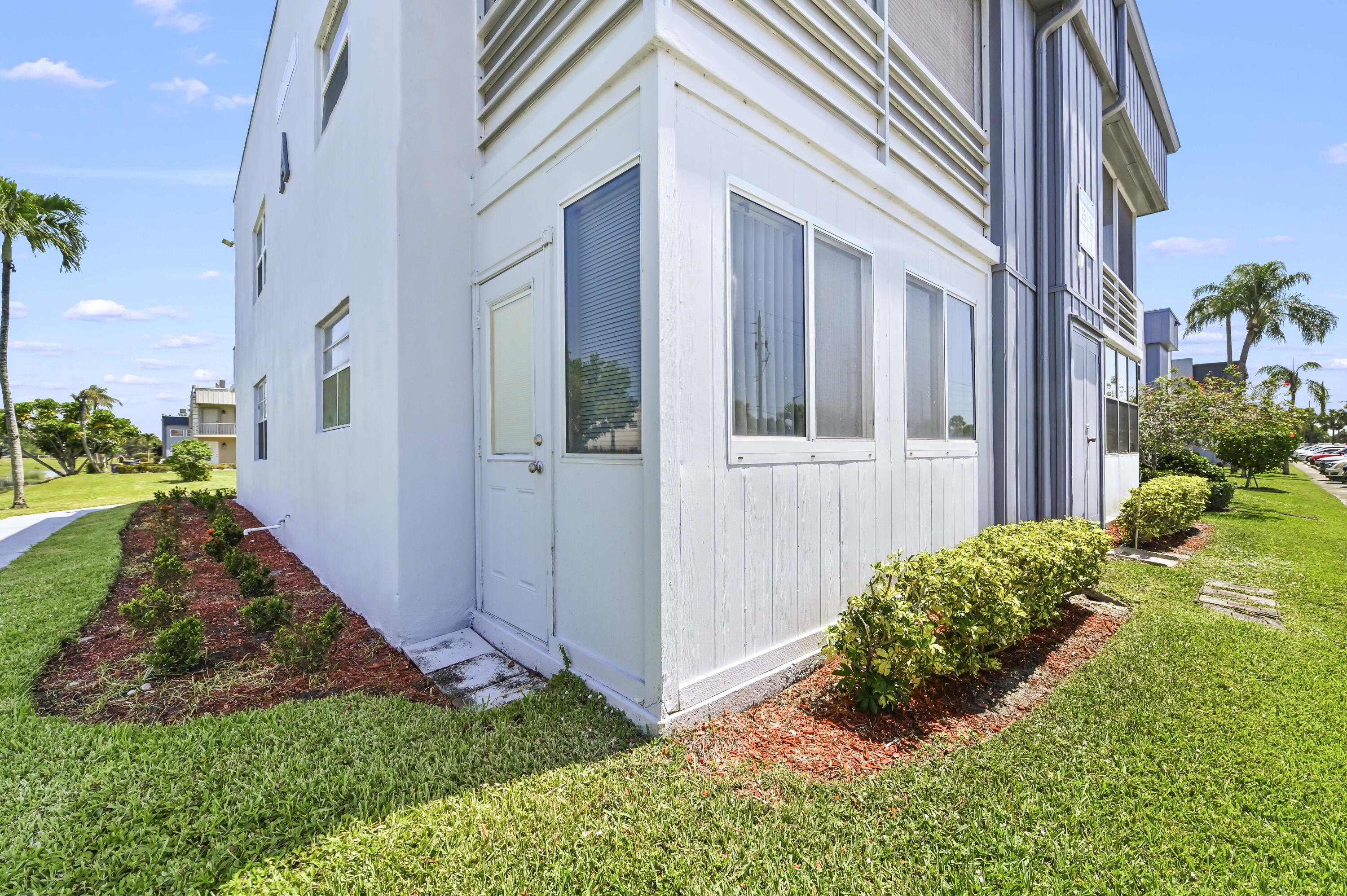 KINGS POINT - Residential
