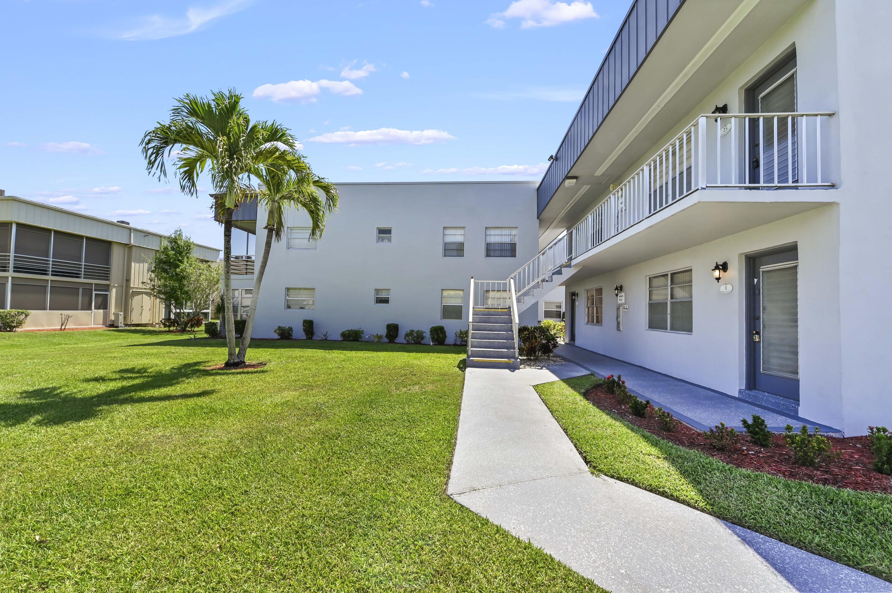 KINGS POINT - Residential