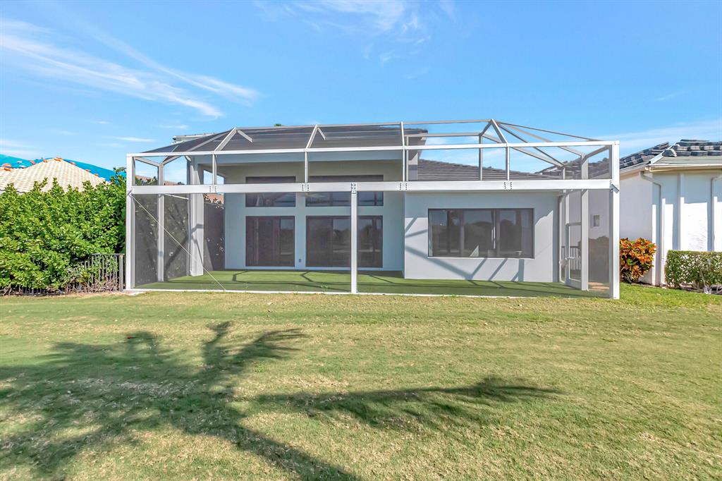 ENCLAVE - Residential