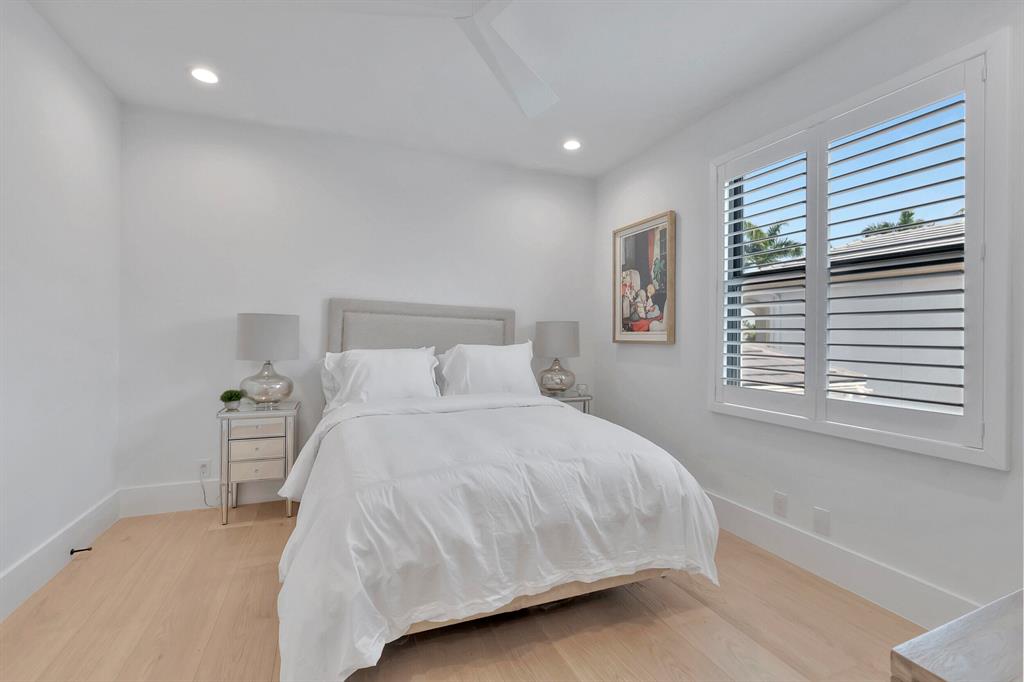 ENCLAVE - Residential